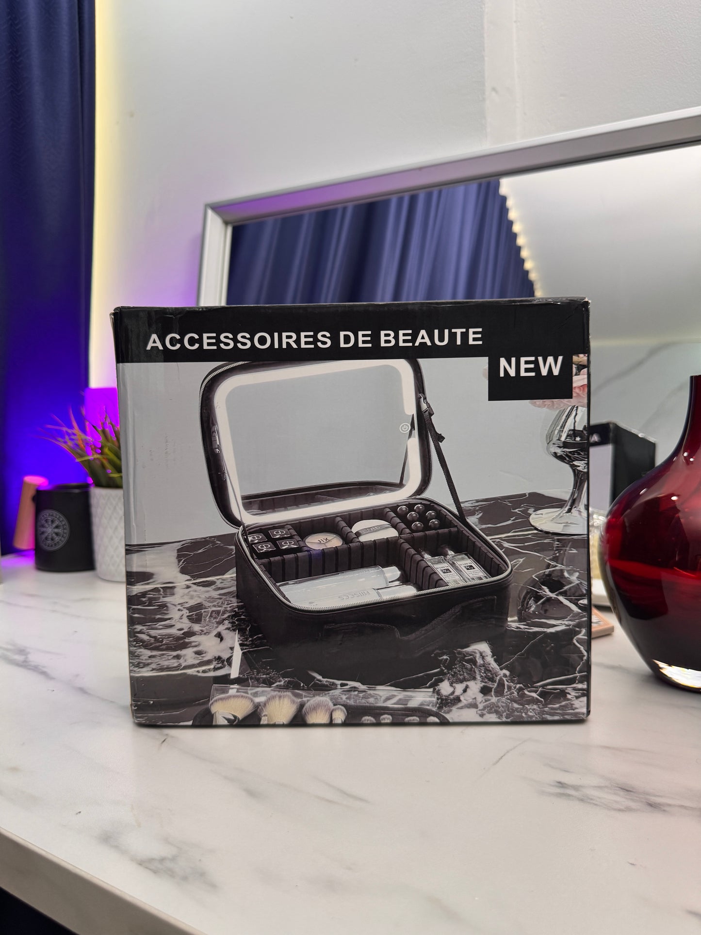 Estuche para Maquillaje Con Espejo Luz LED