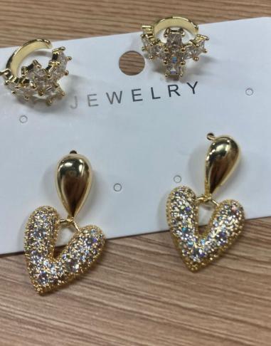 Set de Aretes PREMIUM- LOVE